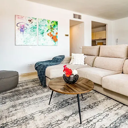 Birdie Beach House דירה מארבלה