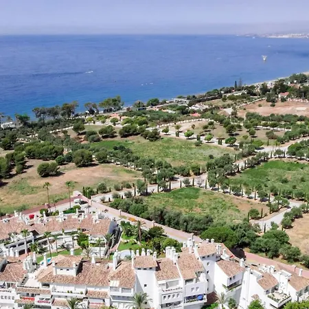 Birdie Beach House מארבלה