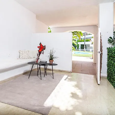 Birdie Beach House דירה מארבלה